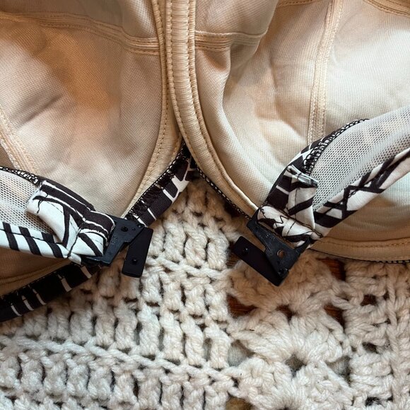 Fantasie Twist Front Bandeau Bikini Top Zurich Bourbon Pattern Sz 36 F altered - Picture 6 of 8